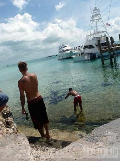 Justin Bieber tatilde