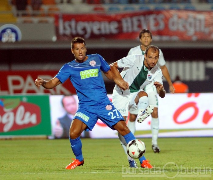 Bursaspor Antalya'yı fethetti!