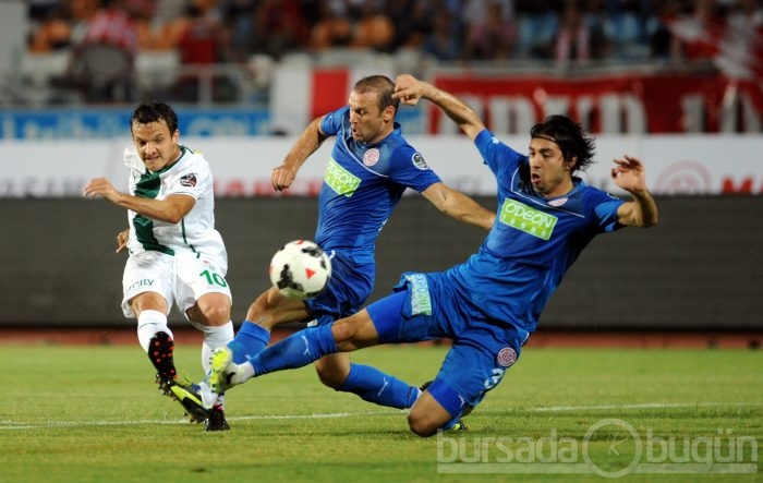 Bursaspor Antalya'yı fethetti!