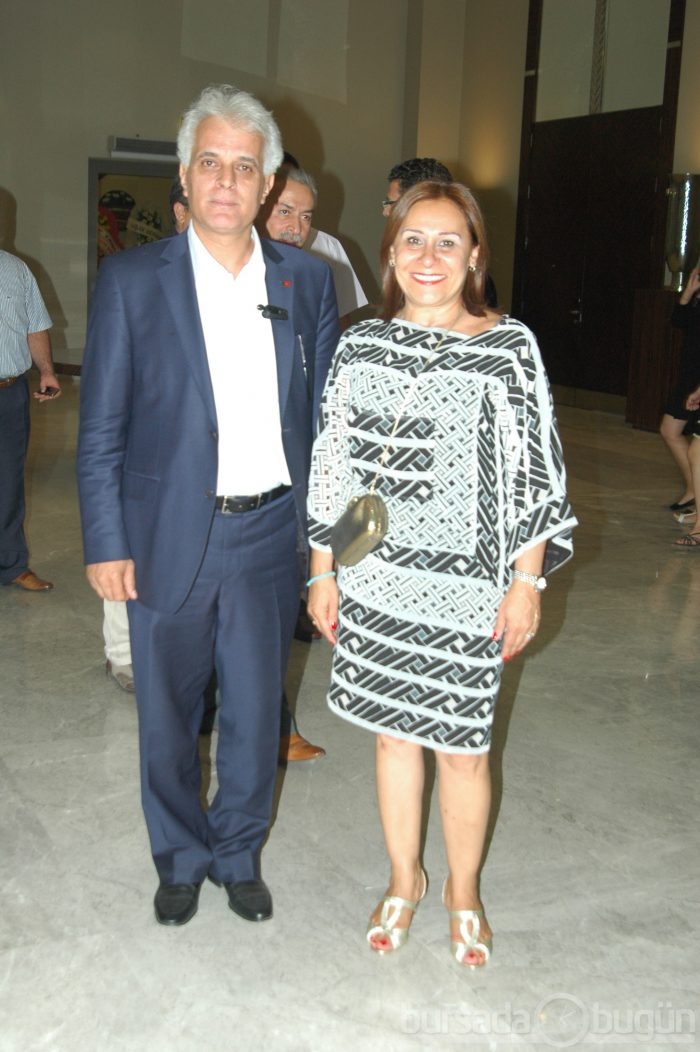Evliliğe ilk adımı attılar...