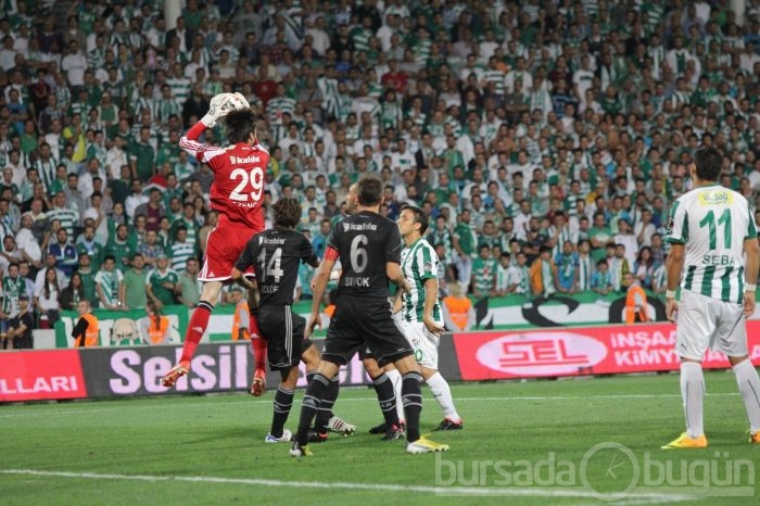 Bursaspor Beşiktaş'a kaybetti!