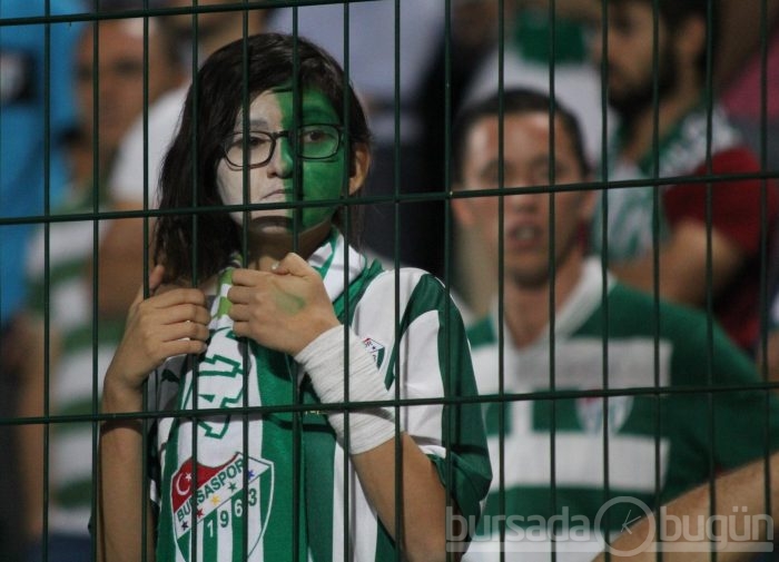 Bursaspor Beşiktaş'a kaybetti!