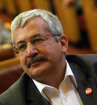 İşte ünlülerin 2'nci isimleri!