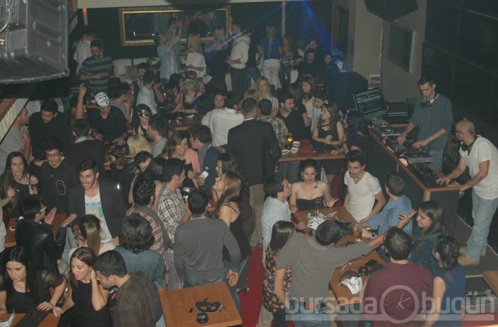 Bursa gecelerinde şov, müzik, eğlence... ÖZEL HABER