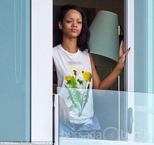 Rihanna yorgunluğa yenik düştü