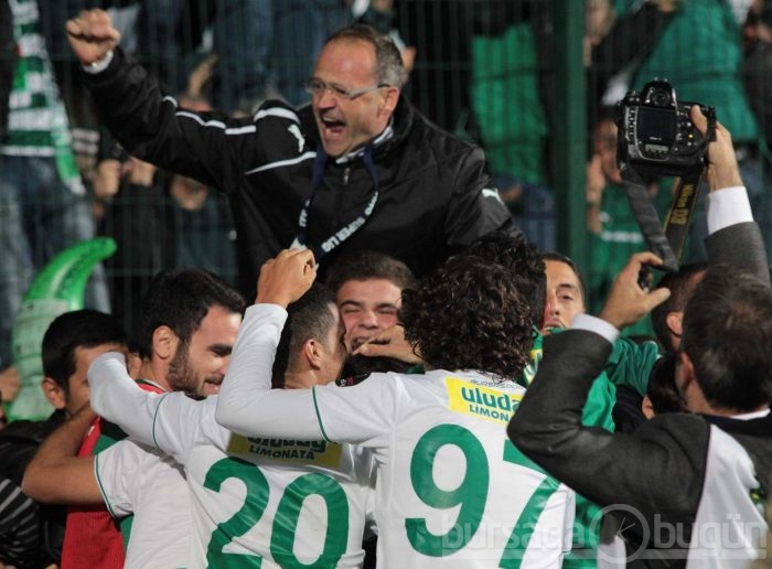 Timsah 90'dan sonra açıldı:2-0