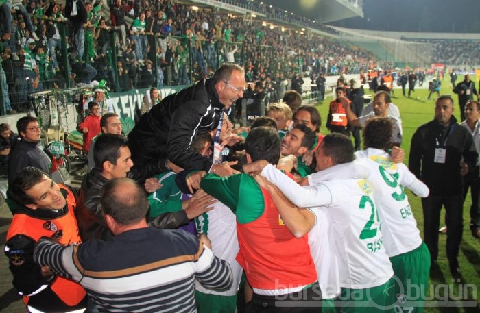Timsah 90'dan sonra açıldı:2-0