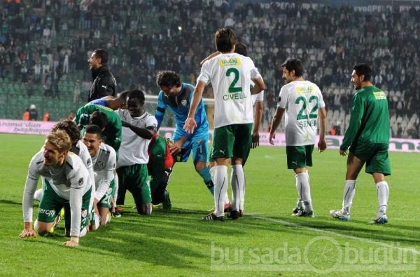 Timsah 90'dan sonra açıldı:2-0