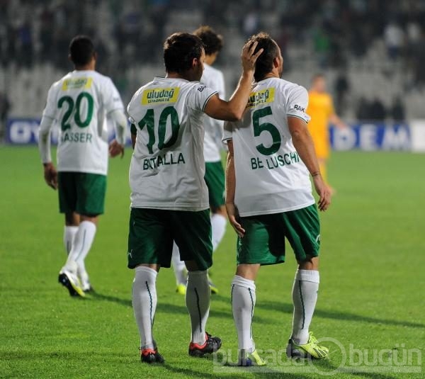 Timsah 90'dan sonra açıldı:2-0