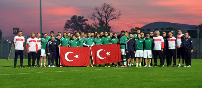 Bursaspor Cumhuriyet Bayramı'nı kutladı! 