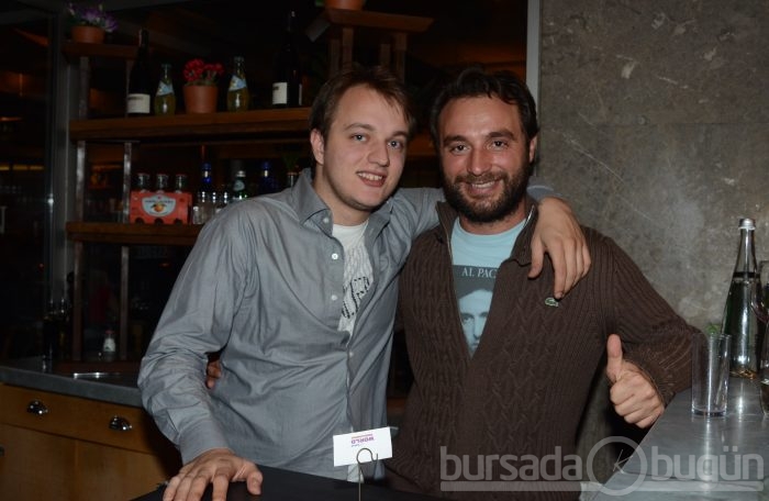 The Winston Brasserie'de Aslıhan Kement ile Cumartesi Gecesi...