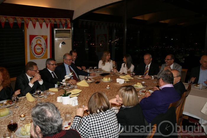 Bursa Galatasaray Liseliler bu yemekte buluştu... 