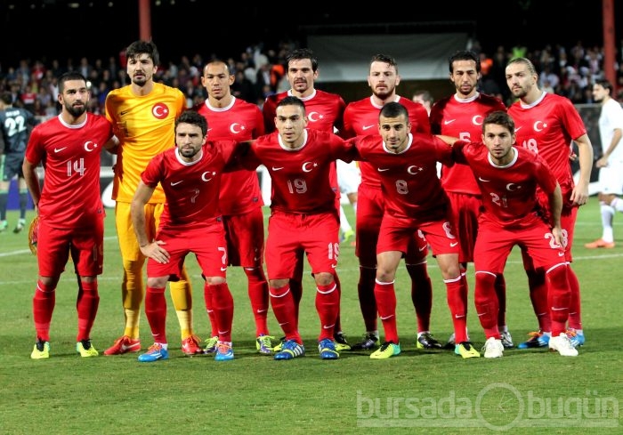 Türkiye 2'de 2 yaptı!