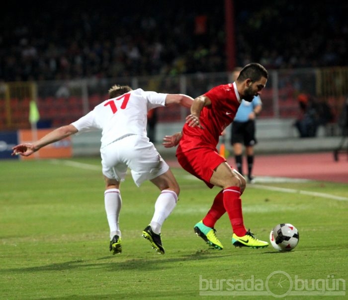 Türkiye 2'de 2 yaptı!