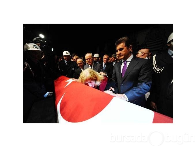 Büyük usta böyle uğurlandı...