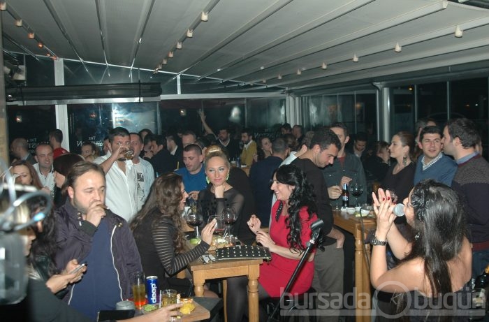 Bursa geceleri hafta sonu yine capcanlı geçti...