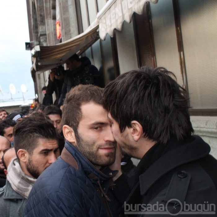 Tolga Zengin'in annesi son yolculuğuna uğurlandı