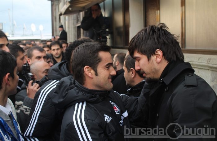 Tolga Zengin'in annesi son yolculuğuna uğurlandı