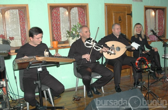 Bursa geceleri bu hafta sonunda da hızını kesmedi...
