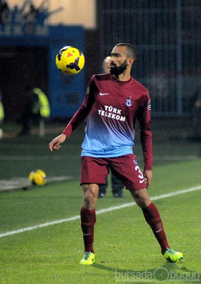 Timsah Trabzon'da fırsat tepti!
