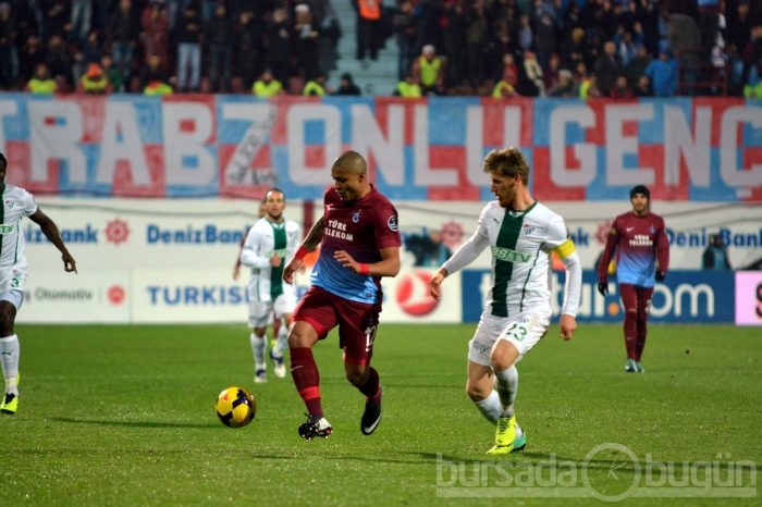 Timsah Trabzon'da fırsat tepti!