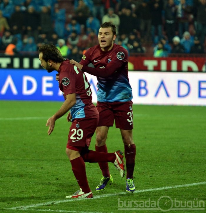 Timsah Trabzon'da fırsat tepti!