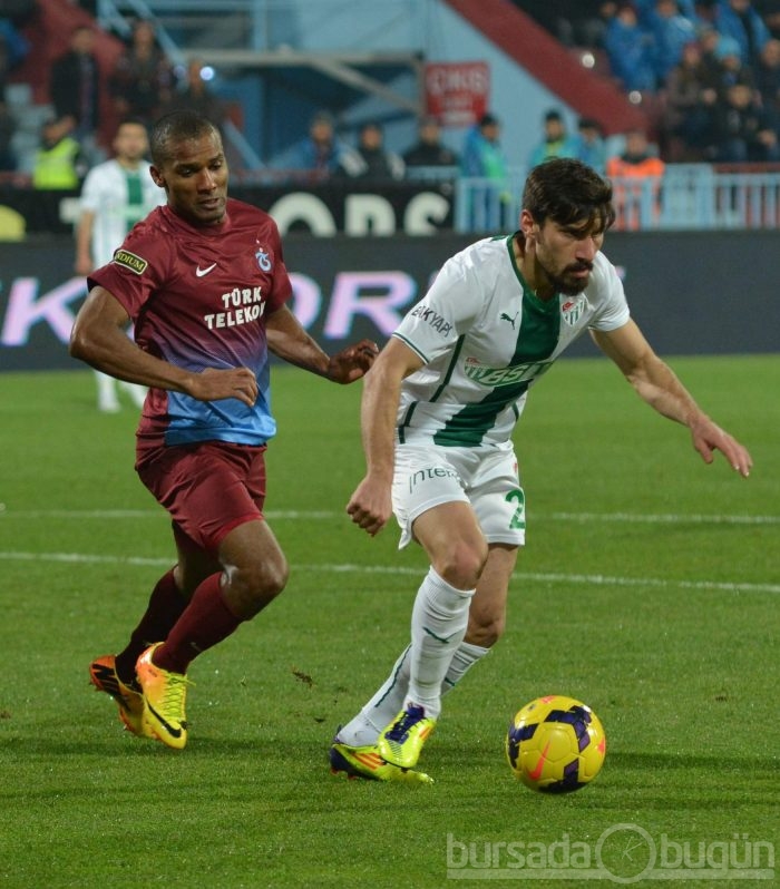 Timsah Trabzon'da fırsat tepti!