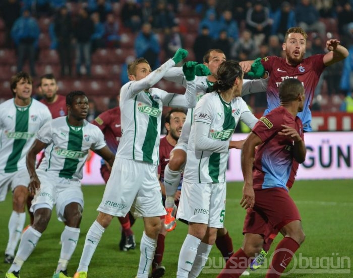 Timsah Trabzon'da fırsat tepti!