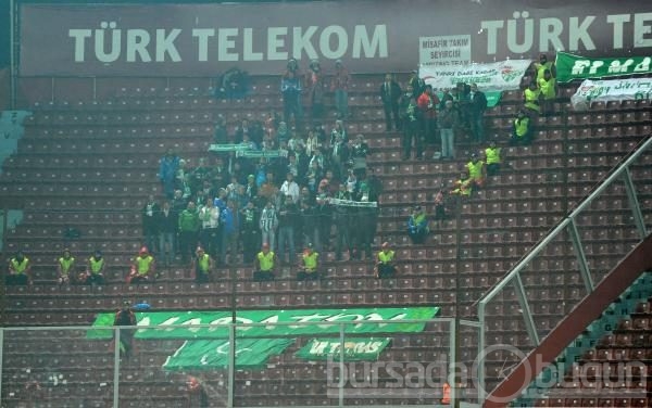 Timsah Trabzon'da fırsat tepti!