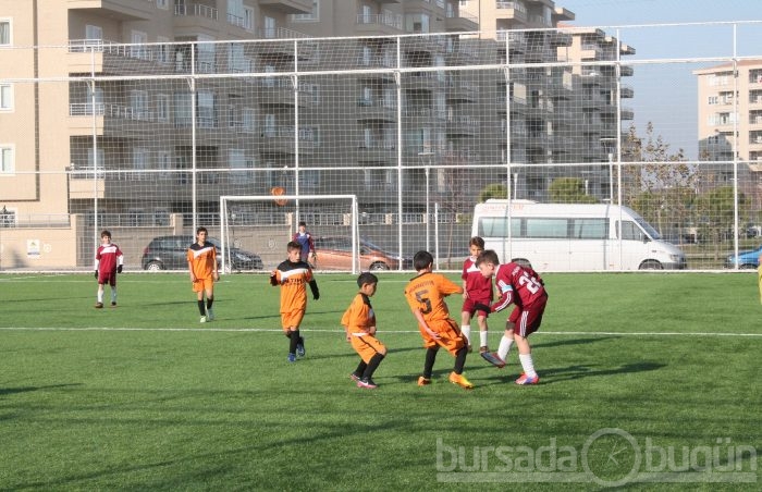 Junior League Bursa 2013 şampiyonu Bağlarbaşıspor