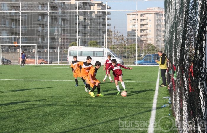 Junior League Bursa 2013 şampiyonu Bağlarbaşıspor