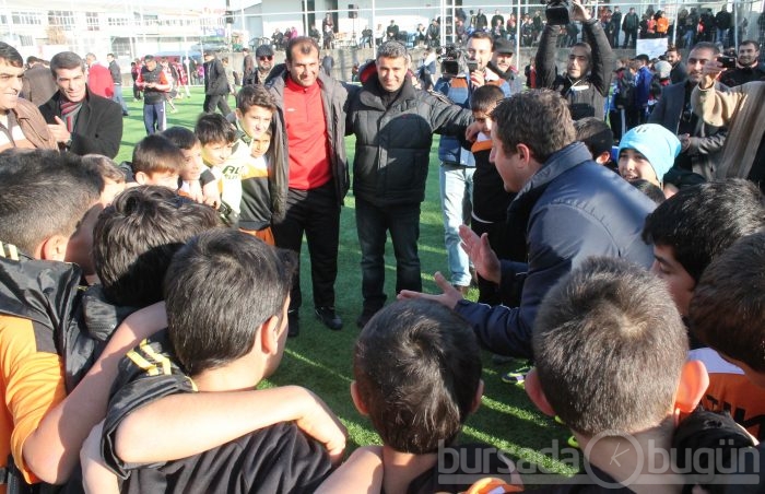 Junior League Bursa 2013 şampiyonu Bağlarbaşıspor