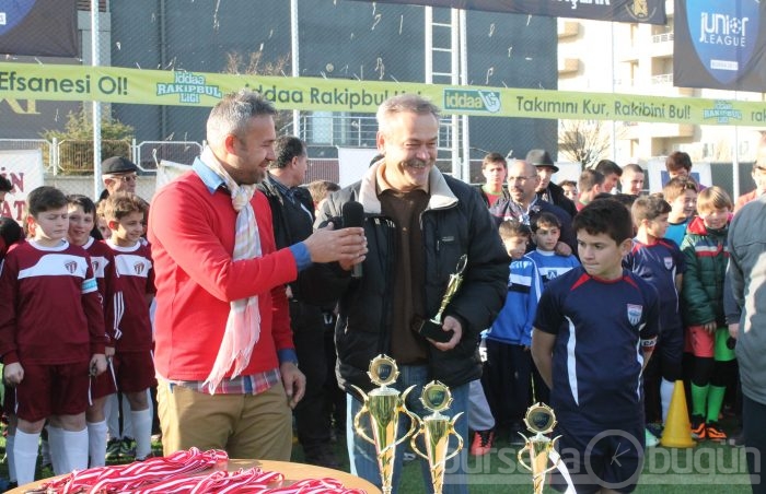Junior League Bursa 2013 şampiyonu Bağlarbaşıspor