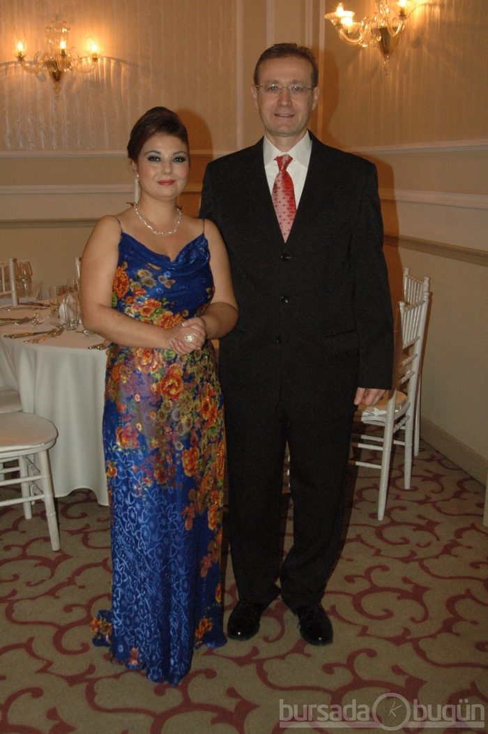 Sefa Gönen ile  Sedef Gülel dünya evine girdi...