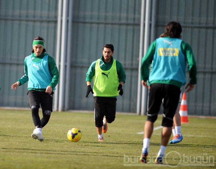 Bursaspor'da neşeli antrenman