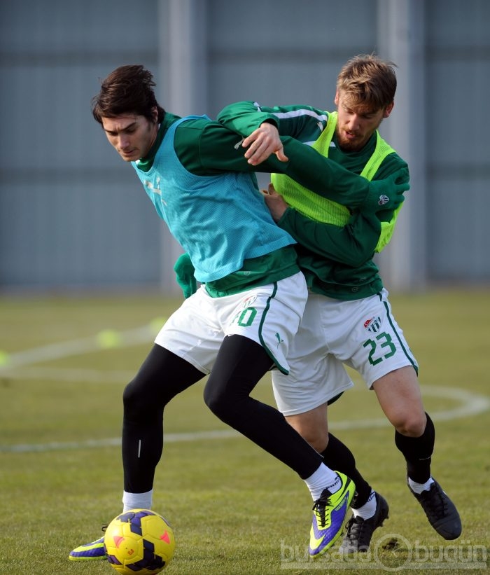 Bursaspor'da neşeli antrenman