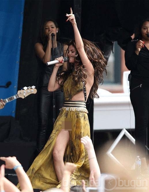 Selena Gomez deri veremi oldu