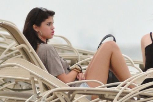 Selena Gomez deri veremi oldu