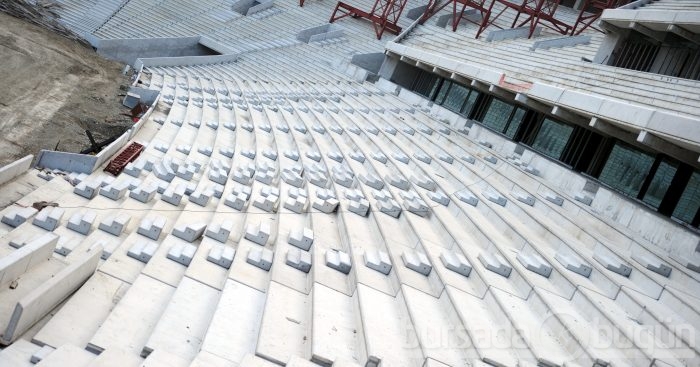 Timsah Arena hızla yükseliyor