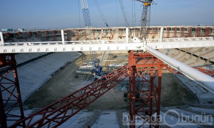 Timsah Arena hızla yükseliyor