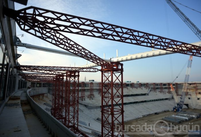 Timsah Arena hızla yükseliyor