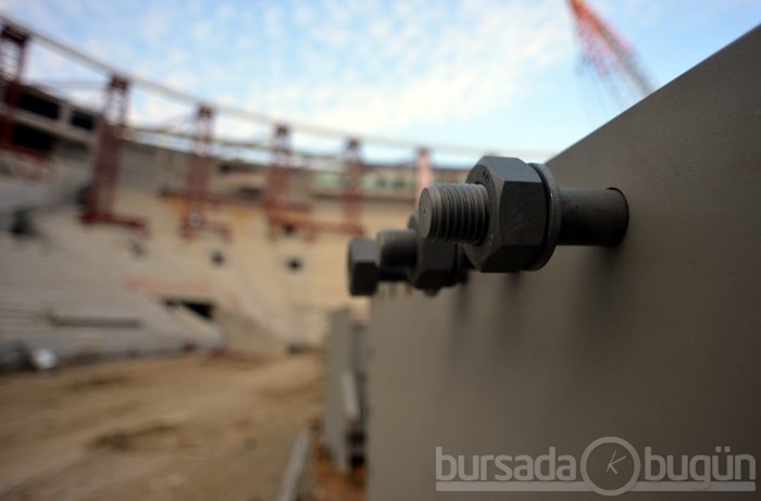 Timsah Arena hızla yükseliyor