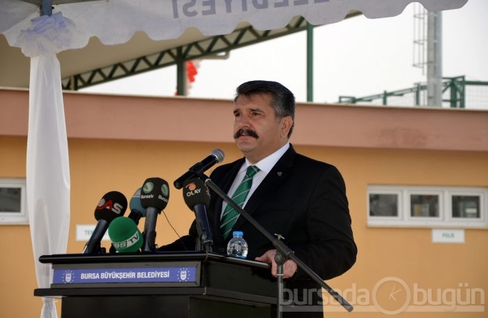 Yeşil Bursa stadyumu alkışlarla hizmete girdi!