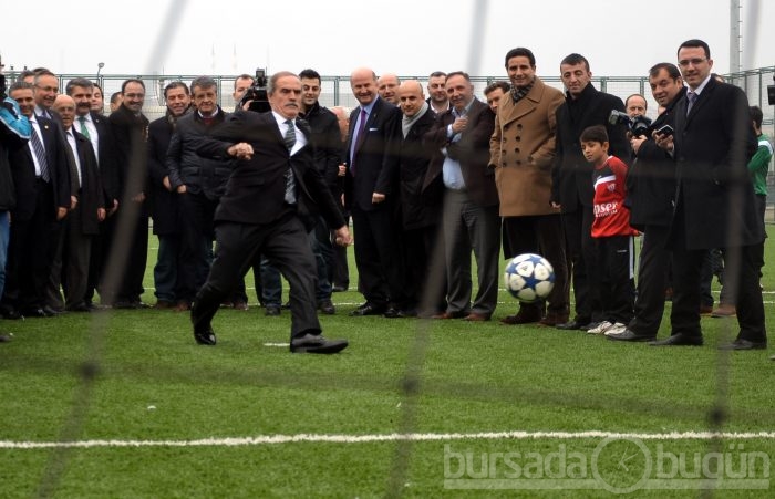 Yeşil Bursa stadyumu alkışlarla hizmete girdi!