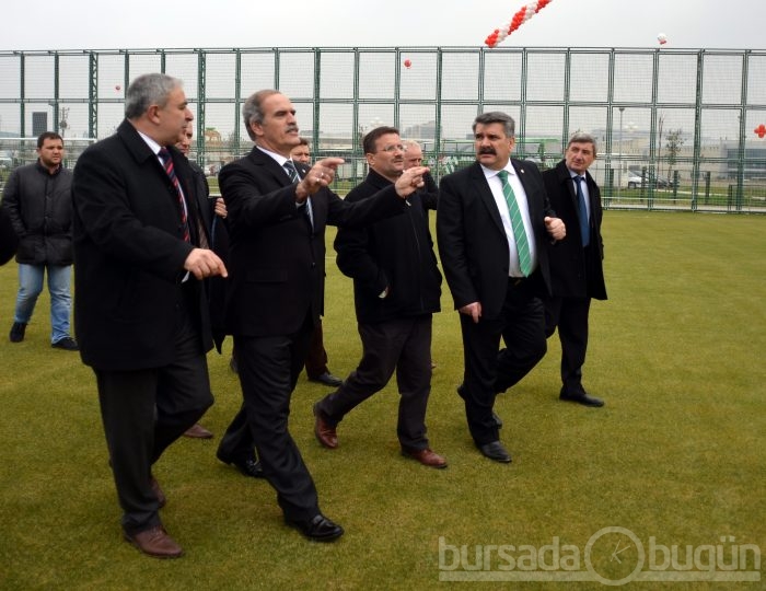 Yeşil Bursa stadyumu alkışlarla hizmete girdi!