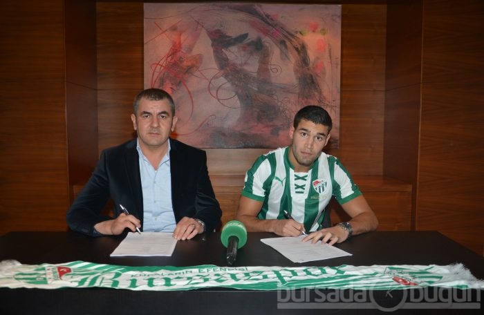 Bursaspor'un yeni transferleri Fernandao ve Oğuzhan