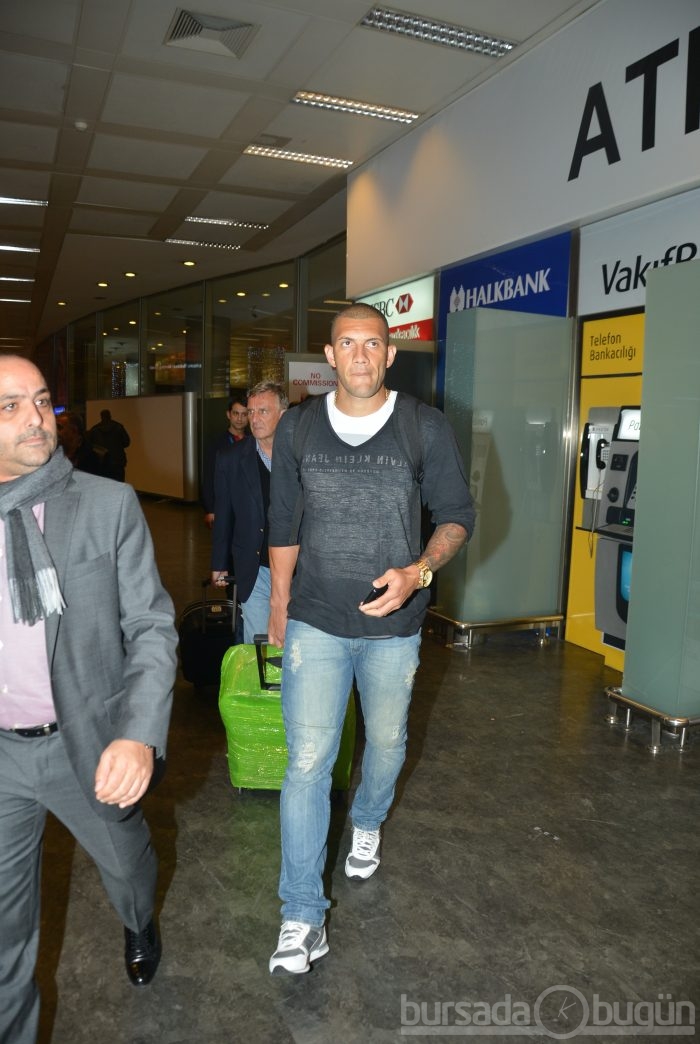 Bursaspor'un yeni transferleri Fernandao ve Oğuzhan
