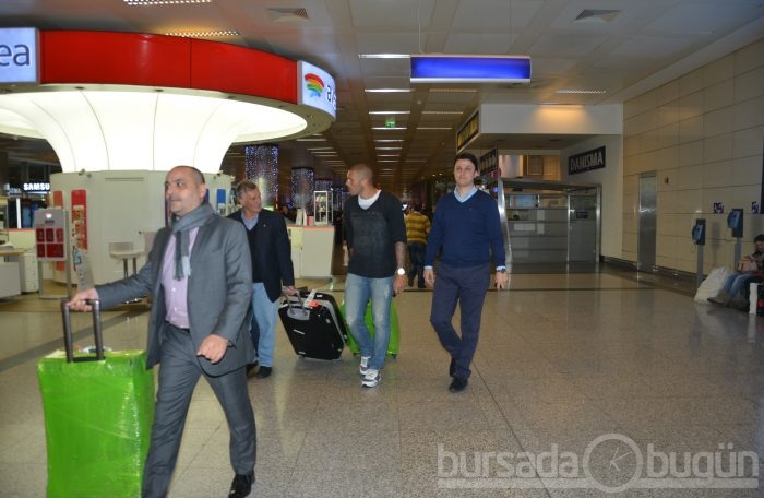 Bursaspor'un yeni transferleri Fernandao ve Oğuzhan