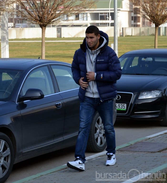 Bursaspor'un yeni transferleri Fernandao ve Oğuzhan