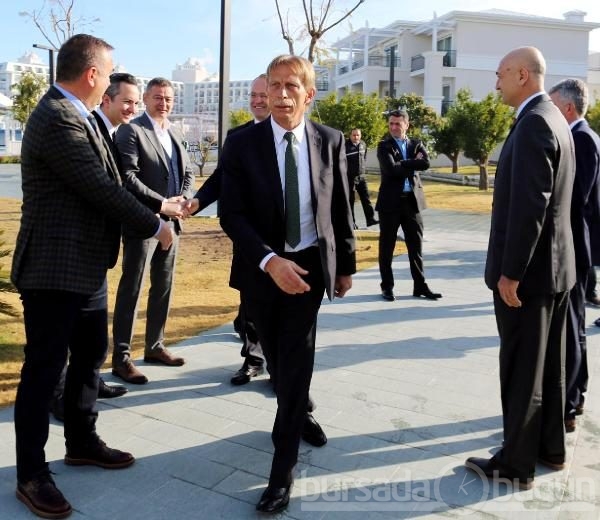 Teknik direktörler zirvesi Antalya'da başladı